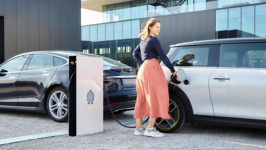 SMAPPEE EV BASE, LA STATION DE RECHARGE LA PLUS INTELLIGENTE DE BELGIQUE POUR LES ENTREPRISES.