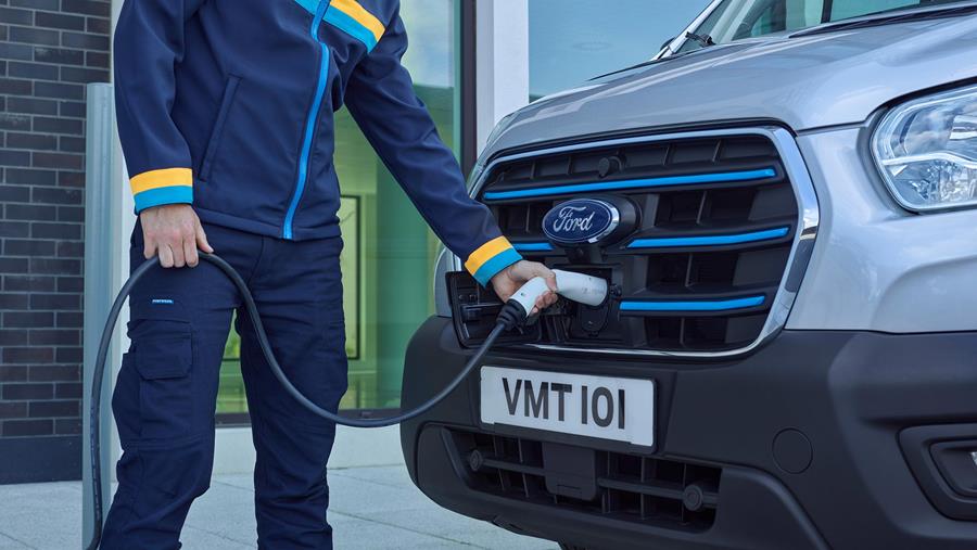 Geniet volledige laadondersteuning met Ford Pro Charging